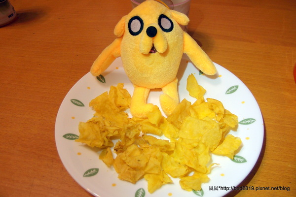 夯記地瓜酥：＜試吃＞【宅配】夯記地瓜酥－唰嘴的點心，忍不住一片接一片＞＜芥末、海苔口味好特別（台南府城伴手禮）