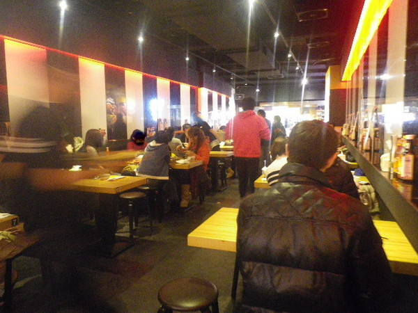 角頭炙燒牛排(永和樂華店)：永和樂華夜市美食【角頭炙燒牛排】