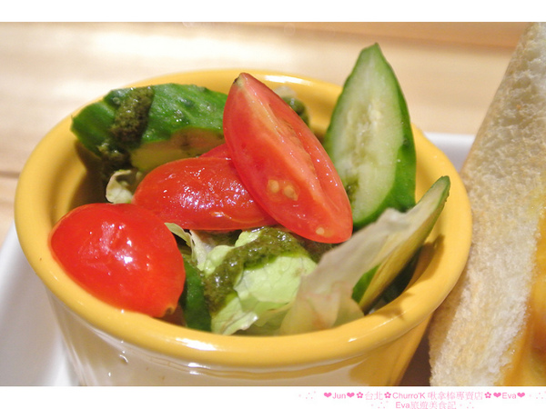 Churro'K 啾拿棒專賣店:【食記】oO。台北 東區 Churro'K 啾拿棒專賣店 蝦咪?!現在不用跑西班牙,也可以吃到專業又好吃的吉拿棒啦~。o○。