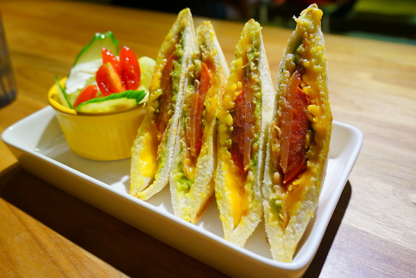 Churro'K 啾拿棒專賣店：【台北．捷運忠孝敦化站】Churro'K 啾拿棒專賣店