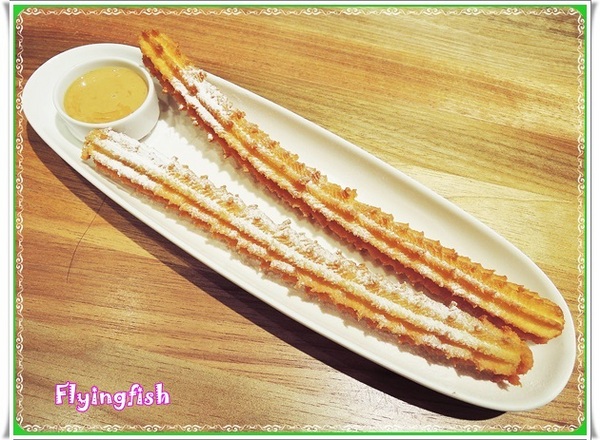 Churro'K 啾拿棒專賣店：✜ 價格漲滴讓人很有感滴西班牙油條～…(附菜單)－「Churro'K 啾拿棒專賣店」