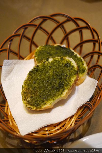 岩磨坊：【板橋美食】岩磨坊。用心料理的美味手工披薩＆義大利麵體驗