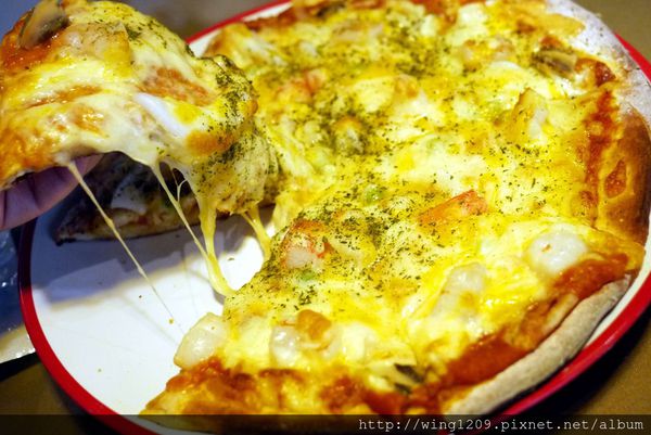 岩磨坊：【板橋美食】岩磨坊。用心料理的美味手工披薩＆義大利麵體驗