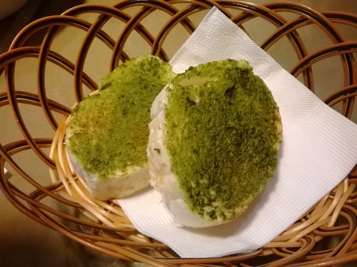 岩磨坊:吃過pasta?吃過pizza?那有沒有吃過pizza+pasta! Pasta pizza就在岩磨坊!