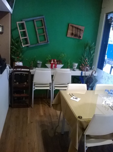 岩磨坊:吃過pasta?吃過pizza?那有沒有吃過pizza+pasta! Pasta pizza就在岩磨坊!