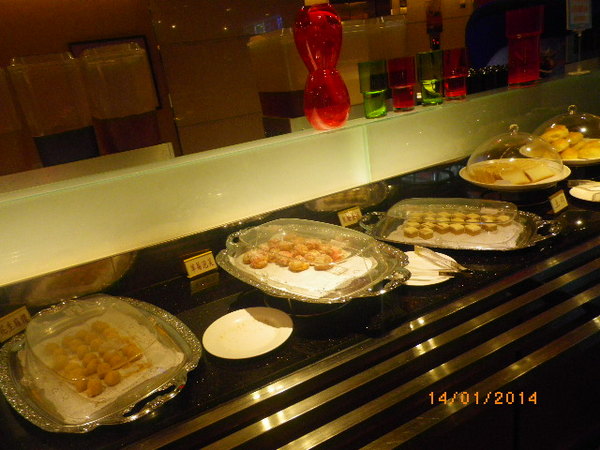 錢櫃(中壢中央店):錢櫃KTV中壢店-熟食吃到飽˙經濟實惠