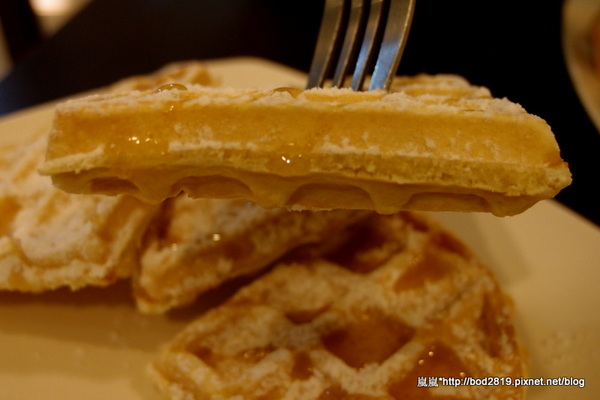 咖啡家COFFEE+:【台中潭子】咖啡家COFFEE+-早午餐CP值很高,鬆餅也只要50元!(也有賣義大利麵喔)