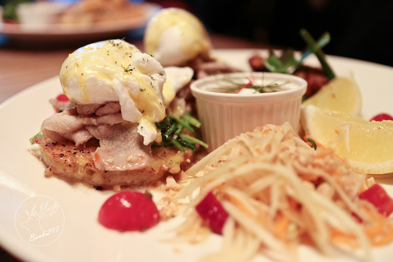 Banbi217 美食旅遊: 她他小曼谷 Thai Cafe Together,泰式下午茶、泰式早午餐、泰式義大利麵、泰國菜、泰式料理、蝦餅、咖哩(捷運六張犁站,台北大安區)