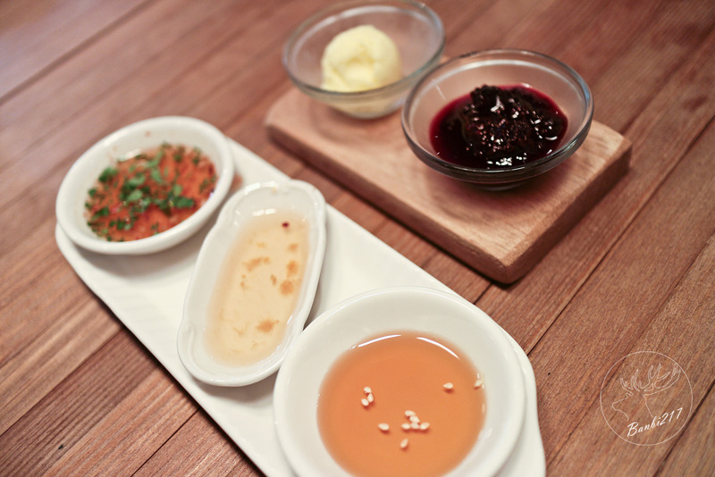 Banbi217 美食旅遊: 她他小曼谷 Thai Cafe Together,泰式下午茶、泰式早午餐、泰式義大利麵、泰國菜、泰式料理、蝦餅、咖哩(捷運六張犁站,台北大安區)