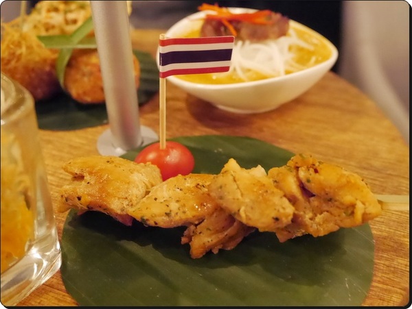 她他小曼谷(她他小館):【大安區】她他小曼谷 Thai Café Together-很有異國情調的泰式雙層下午茶