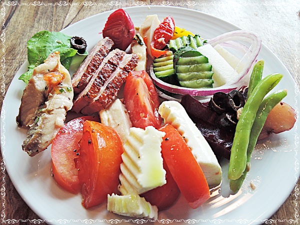 義饗食堂:✜ 讓人開心又滿足滴義式饗宴 -「義饗食堂JustItalian」o(≧v≦)o!!