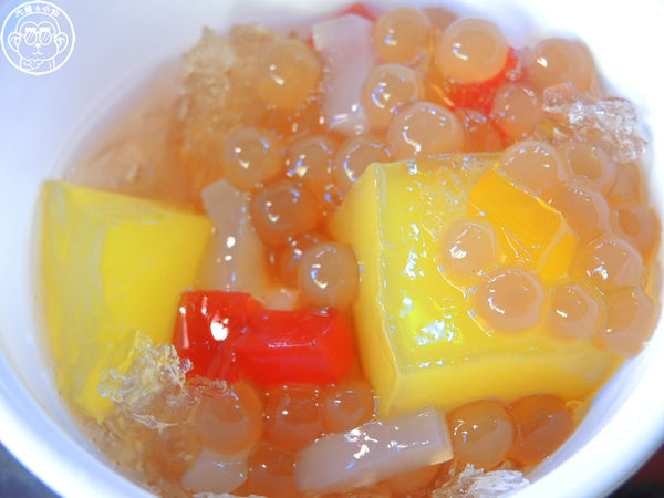 樹下阿婆粉圓:呷飽祙【台中清水・樹下阿婆粉圓冰】超過30年的在地銅板美味