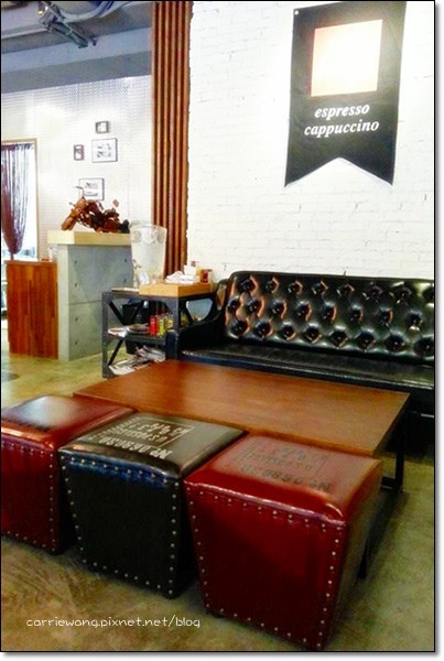 1984 Coffee Shop (6)