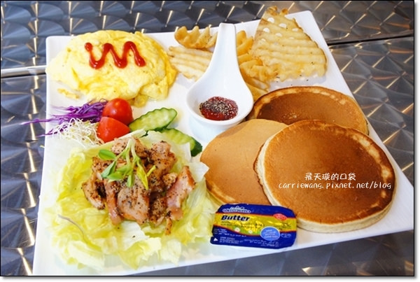 1984 Coffee Shop (35)