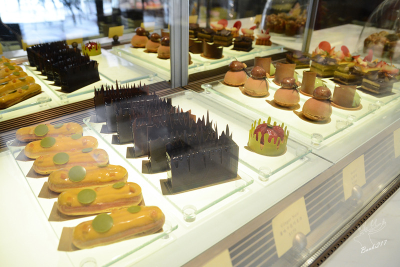 台北文華東方酒店-文華餅房下午茶甜點菜單、台北松山區、捷運文湖線南京東路站 Mandarin Oriental Taipei :Banbi217 美食旅遊