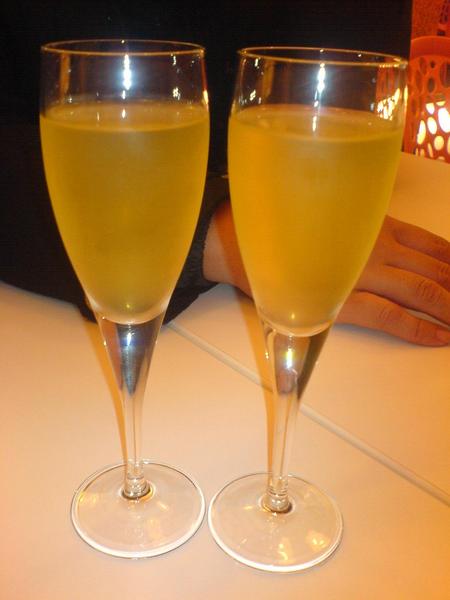 芒果恰恰冰館(忠孝店)：芒果恰恰冰館(忠孝店)