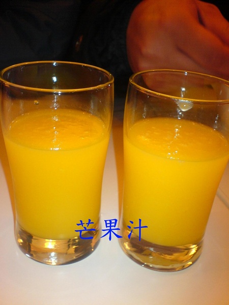 芒果恰恰冰館(忠孝店)：芒果恰恰冰館(忠孝店)