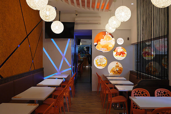 芒果恰恰冰館(忠孝店):名人加持的最愛芒果冰。芒果恰恰冰館(忠孝店)