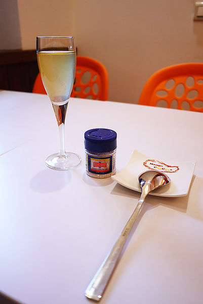 芒果恰恰冰館(忠孝店):名人加持的最愛芒果冰。芒果恰恰冰館(忠孝店)