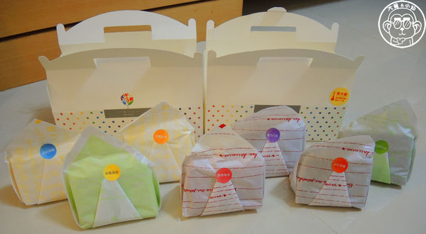 七個小日子:呷飽祙【台中北屯・七個小日子】梨子咖啡新品牌賣戚風蛋糕