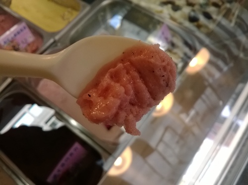 吉娜多義式手工冰淇淋(King Gelato)：口味無窮變、隱藏巷弄的No.1——King Gelato吉娜多義式手工冰淇淋