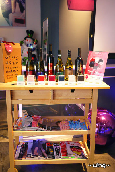 VIVO 光癮時尚餐飲：［台北東區］潮流亮點餐廳。【VIVO 光癮時尚餐飲】TAPAS/西班牙海鮮燉飯/Gelato冰淇淋/酒品體驗(捷運忠孝復興/忠孝敦化站美食)