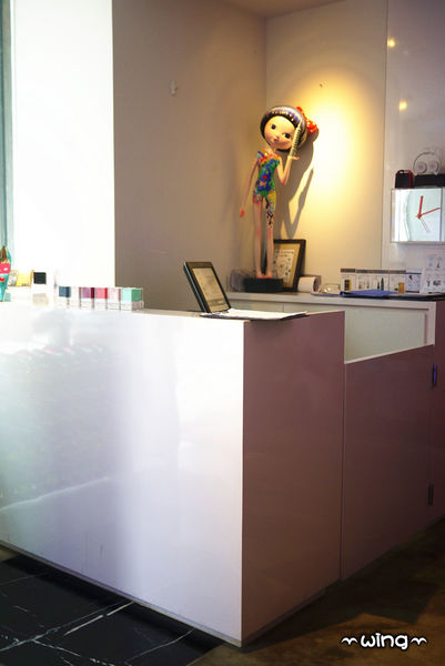 VIVO 光癮時尚餐飲：［台北東區］潮流亮點餐廳。【VIVO 光癮時尚餐飲】TAPAS/西班牙海鮮燉飯/Gelato冰淇淋/酒品體驗(捷運忠孝復興/忠孝敦化站美食)