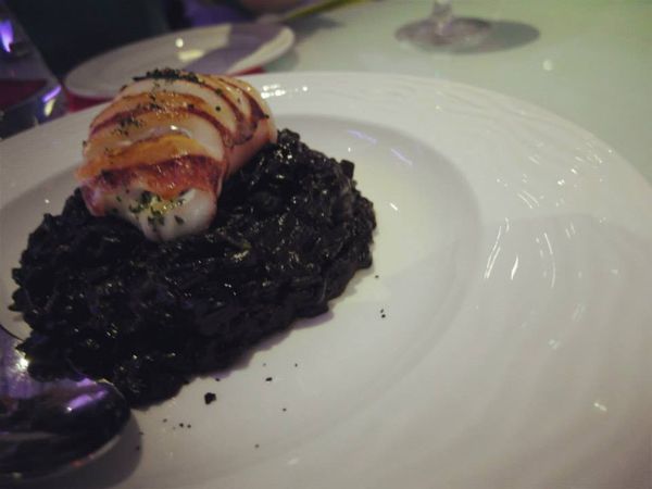 光癮。VIVO時尚餐飲:【忠孝敦化】VIVO 光癮時尚餐飲~道地的西班牙燉飯