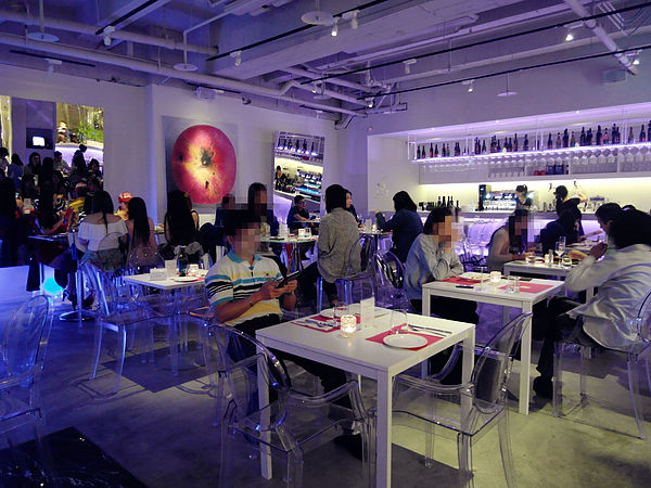 光癮。VIVO時尚餐飲:【忠孝敦化】VIVO 光癮時尚餐飲~道地的西班牙燉飯