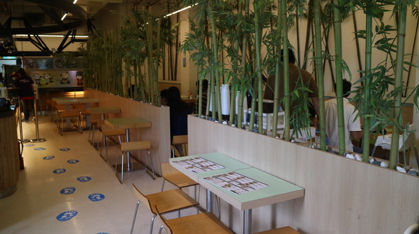 貓熊世界主題餐廳：【主題餐廳】台北動物園裡的貓熊世界主題餐廳