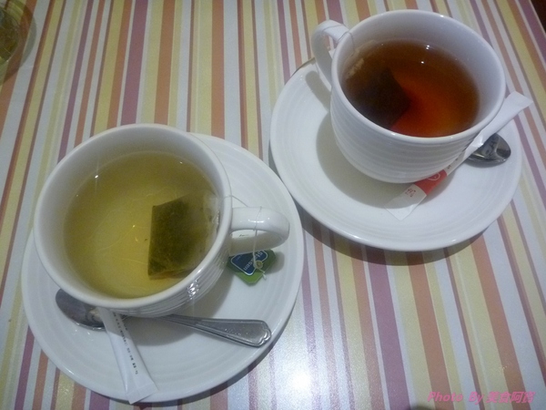 Live饗樂Pasta&Cafe:【試吃】東區好吃的義大利麵-Live饗樂Pasta&Cafe