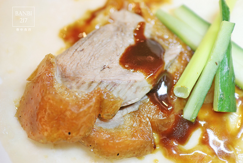 Banbi217 美食旅遊: 春申食府 上海桌菜,婚宴會館,乳腐扣肉,北京烤鴨三吃 (東區,捷運忠孝敦化站美食餐廳)