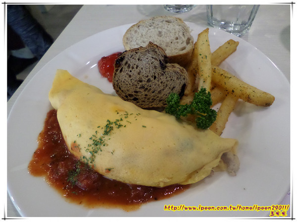 日光緩緩 夏林店:【GO Tainan試吃邀約】台南南區§早起的鳥兒有餐吃~享受輕食CP值頗高的超值早午餐~→日光緩緩C'est la vie-夏林店