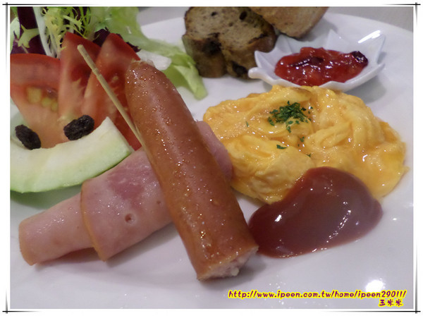 日光緩緩 夏林店:【GO Tainan試吃邀約】台南南區§早起的鳥兒有餐吃~享受輕食CP值頗高的超值早午餐~→日光緩緩C'est la vie-夏林店