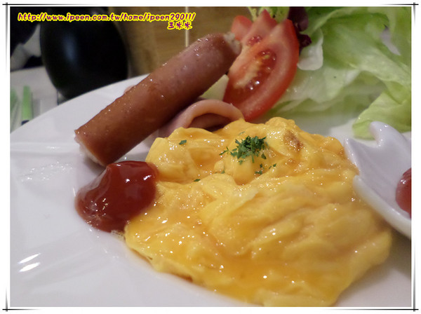 日光緩緩 夏林店:【GO Tainan試吃邀約】台南南區§早起的鳥兒有餐吃~享受輕食CP值頗高的超值早午餐~→日光緩緩C'est la vie-夏林店