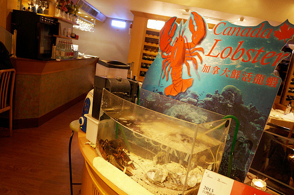 雅室牛排館:台北大安♬尾牙吃大餐,老饕最愛20年經典美味!頂級黑牛肋眼牛排 Steakinn 雅室牛排館