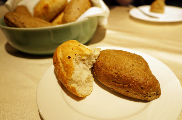 雅室牛排館:台北大安♬尾牙吃大餐,老饕最愛20年經典美味!頂級黑牛肋眼牛排 Steakinn 雅室牛排館
