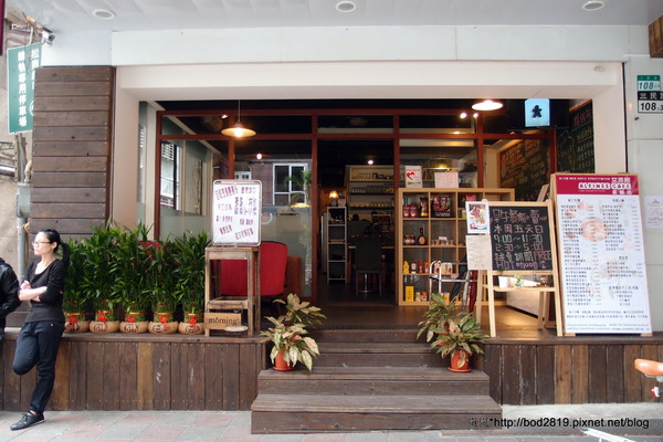 alfinee cafe 艾芬妮義麵坊:<口碑券>【台北松山】Alfinee cafe 艾芬妮義麵坊-義大利麵干貝好大!鹹派表現優秀!