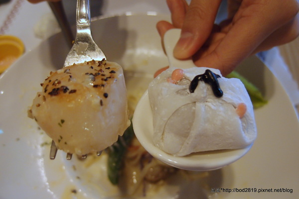 alfinee cafe 艾芬妮義麵坊:<口碑券>【台北松山】Alfinee cafe 艾芬妮義麵坊-義大利麵干貝好大!鹹派表現優秀!