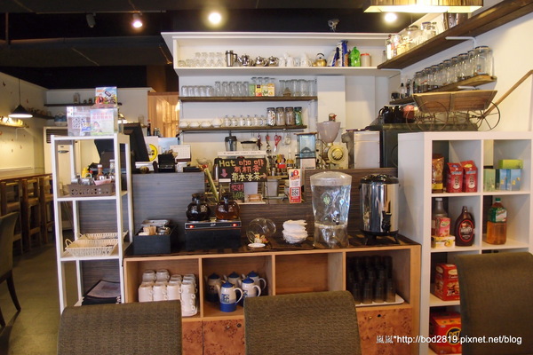 alfinee cafe 艾芬妮義麵坊:<口碑券>【台北松山】Alfinee cafe 艾芬妮義麵坊-義大利麵干貝好大!鹹派表現優秀!