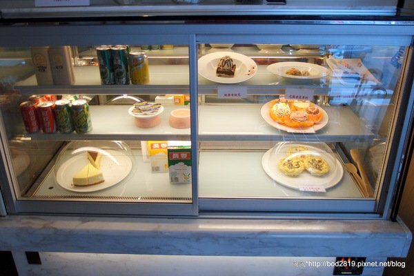 alfinee cafe 艾芬妮義麵坊:<口碑券>【台北松山】Alfinee cafe 艾芬妮義麵坊-義大利麵干貝好大!鹹派表現優秀!