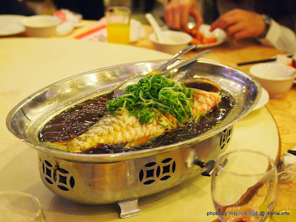 雅園新潮(總店)：【食記】台中雅園新潮婚宴會館@南屯 : 不同價位菜色比較!口味上有一定水準~婚宴,尾牙還是春酒應該都還不錯