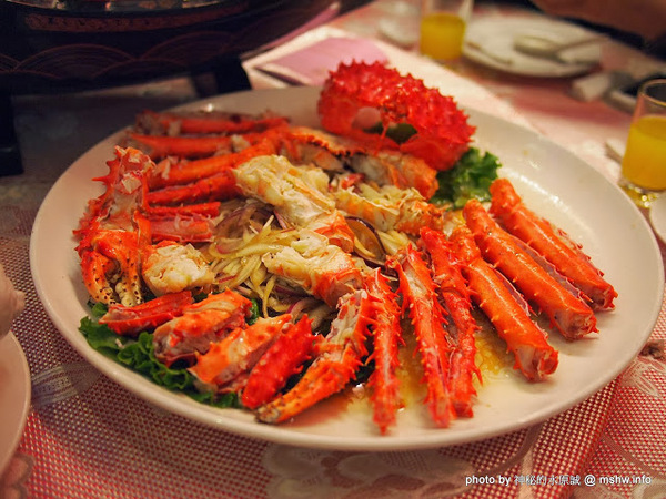 雅園新潮(總店)：【食記】台中雅園新潮婚宴會館@南屯 : 不同價位菜色比較!口味上有一定水準~婚宴,尾牙還是春酒應該都還不錯