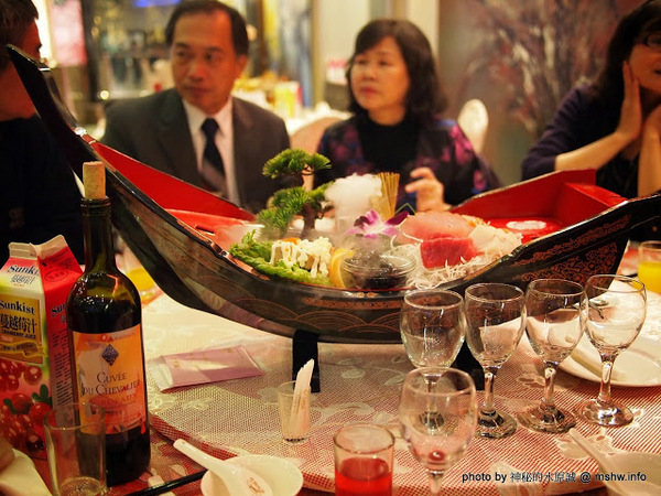 雅園新潮(總店)：【食記】台中雅園新潮婚宴會館@南屯 : 不同價位菜色比較!口味上有一定水準~婚宴,尾牙還是春酒應該都還不錯