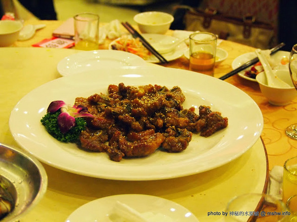 雅園新潮(總店)：【食記】台中雅園新潮婚宴會館@南屯 : 不同價位菜色比較!口味上有一定水準~婚宴,尾牙還是春酒應該都還不錯