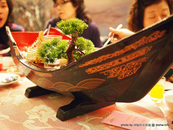 雅園新潮(總店)：【食記】台中雅園新潮婚宴會館@南屯 : 不同價位菜色比較!口味上有一定水準~婚宴,尾牙還是春酒應該都還不錯