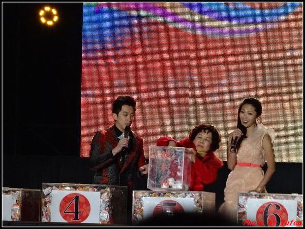 2013跨年014.jpg