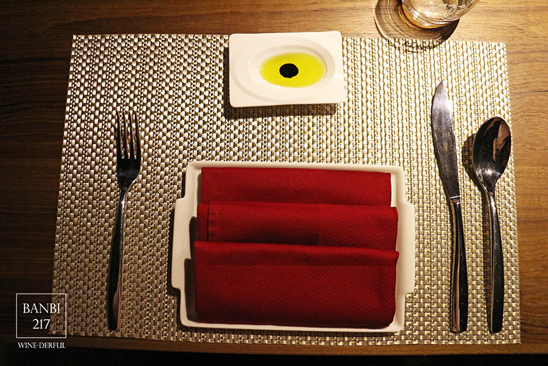 Banbi217 美食旅遊: WINE-derful 台北葡萄酒主題餐廳(台北中山區,捷運行天宮站)[邀約]