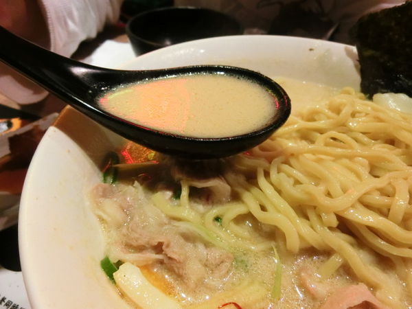 2015-12-15 18.11.68.jpg