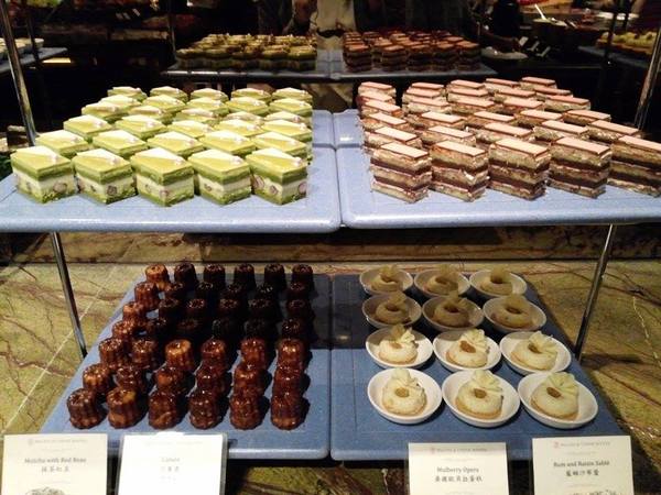 君品酒店-雲軒西餐廳：君品雲軒下午茶-甜點海鮮吃到飽